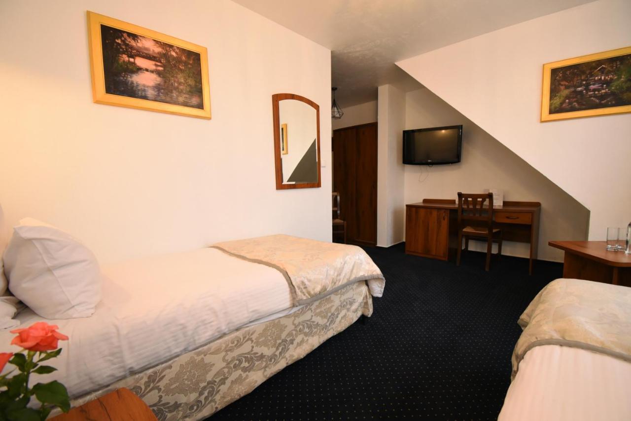 Kraina Jezior Hotell Ostróda Exteriör bild