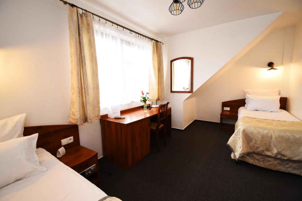 Kraina Jezior Hotell Ostróda Exteriör bild