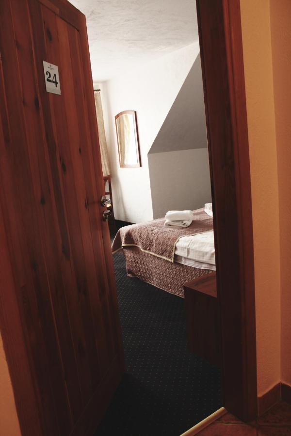 Kraina Jezior Hotell Ostróda Exteriör bild