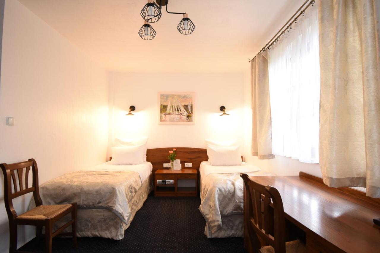 Kraina Jezior Hotell Ostróda Exteriör bild